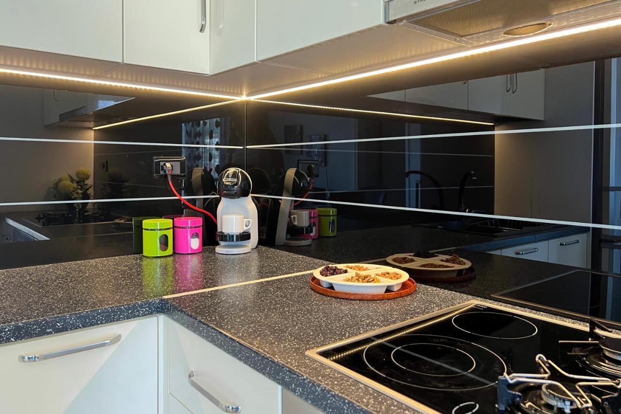 Sealavita, Modern 2 Bedroom Apartment Sea & Sunset View Vlorë Eksteriør billede